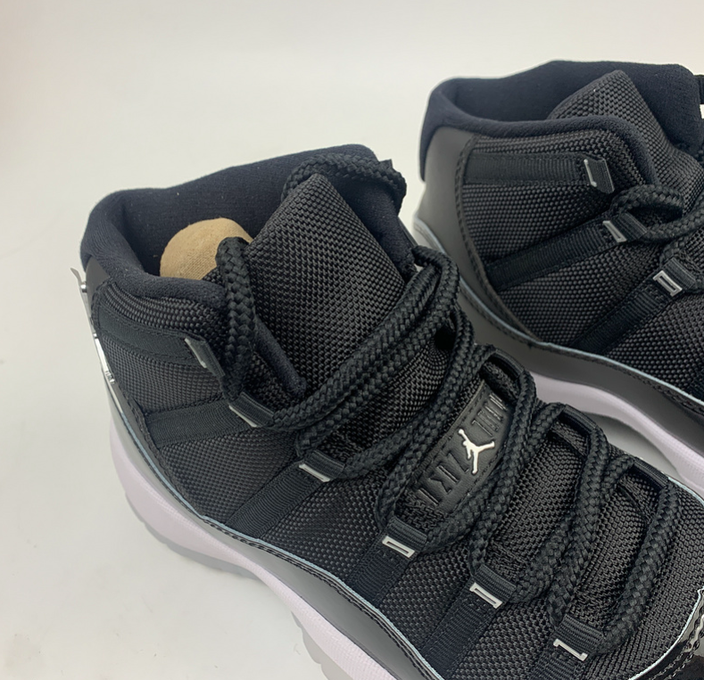 Air Jordan 11 Retro “Space Jam”