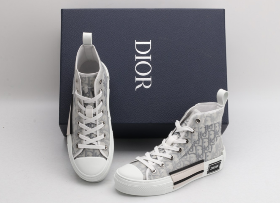 Dior B23 High-Top Oblique Sneaker – Signature Monogram Design