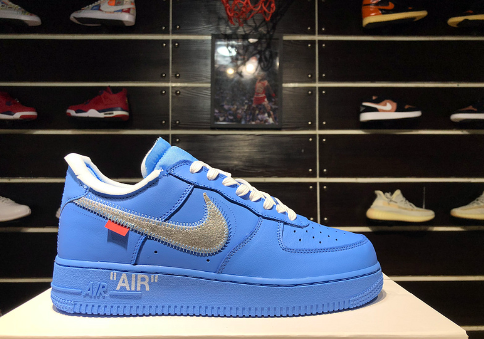 Off-White x Nike Air Force 1 Low "MCA University Blue"