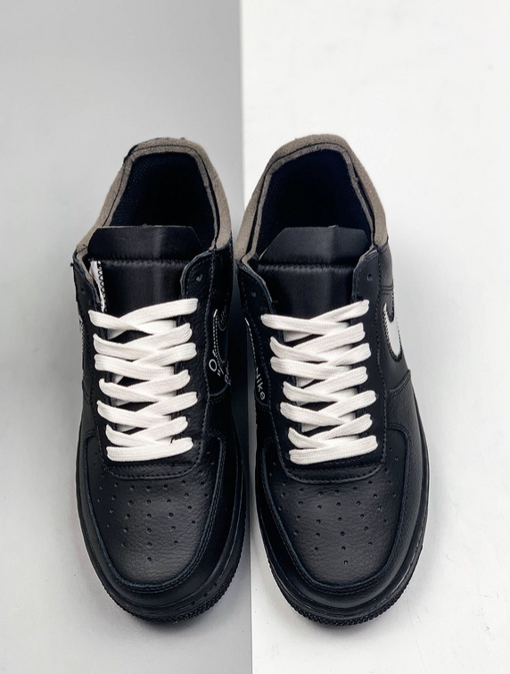 Off-White x Nike Air Force 1 Low "Black"