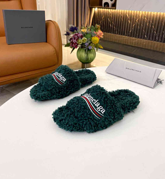 Balenciaga Teddy Fleece Slides – Multiple Colors