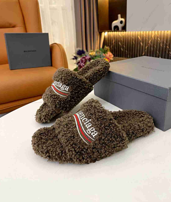 Balenciaga Teddy Fleece Slides – Multiple Colors