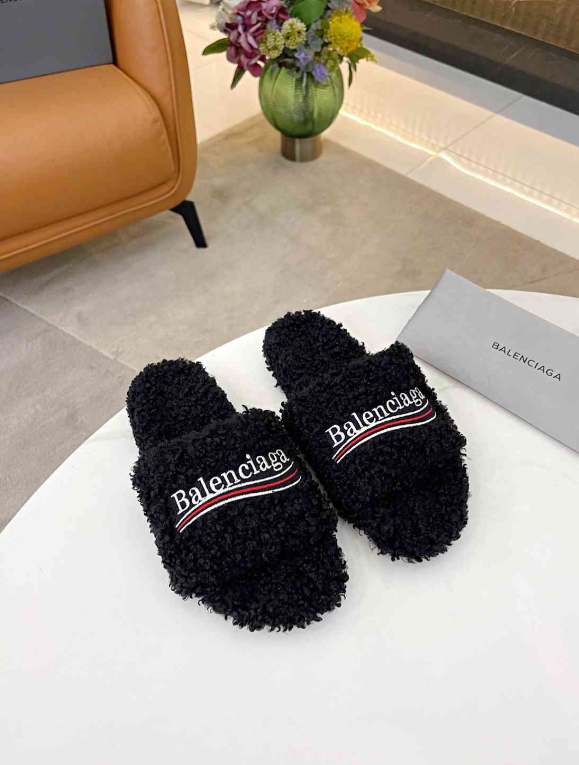 Balenciaga Teddy Fleece Slides – Multiple Colors